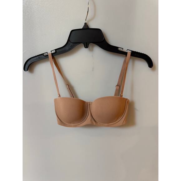 SKIMS Ultimate Strapless Push-Up Bra - Clay - 32B - Picture 1 of 3